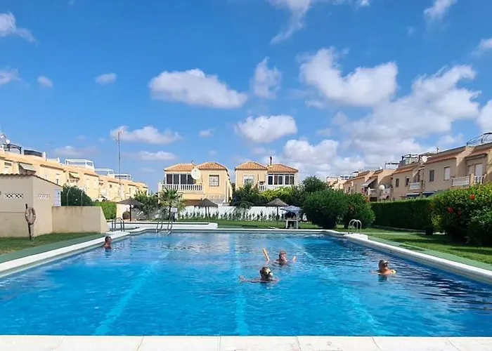 Bungalow Avec Piscine